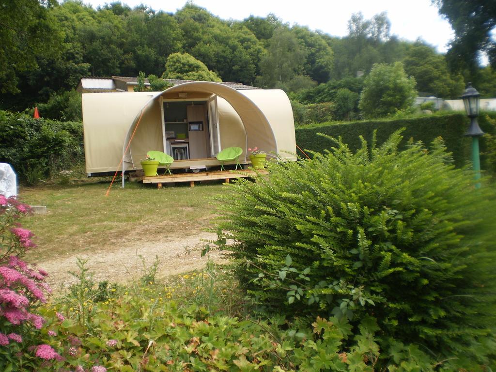 Camping Le Bois Jahan Brunelles Bilik gambar
