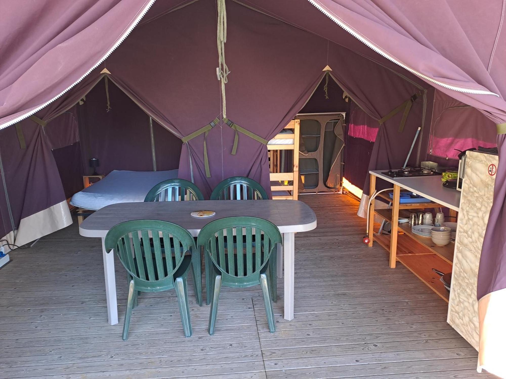Camping Le Bois Jahan Brunelles Luaran gambar